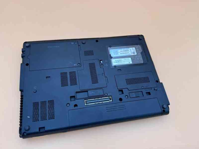 Predám notebook vhodný na opravu alebo doskladanie HP 8440p. - foto 6