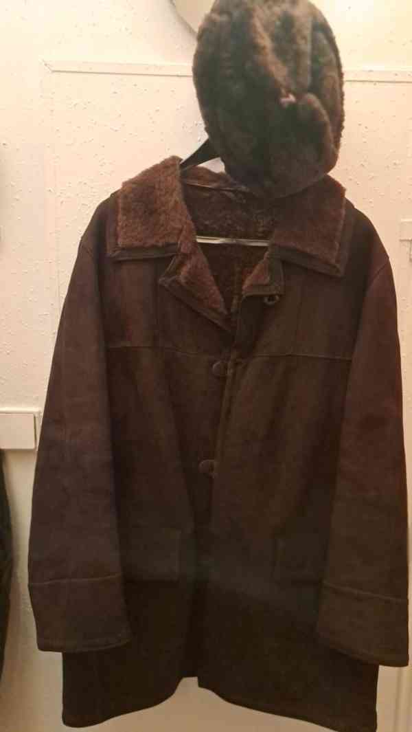 nenošený italský kožich