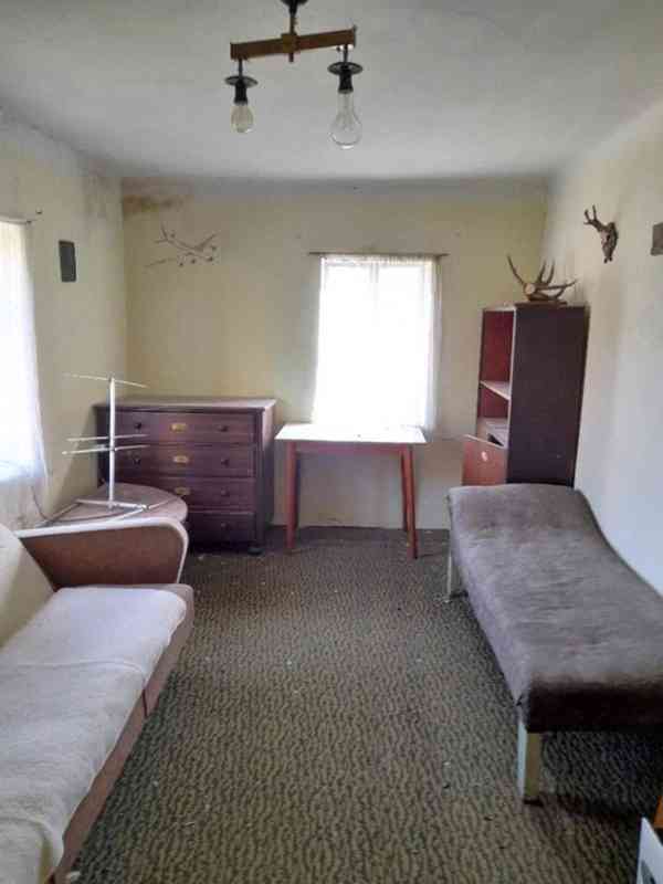 Prodej rodinného domu se dvěma zahradami a stodolou-Zubrnice - foto 14