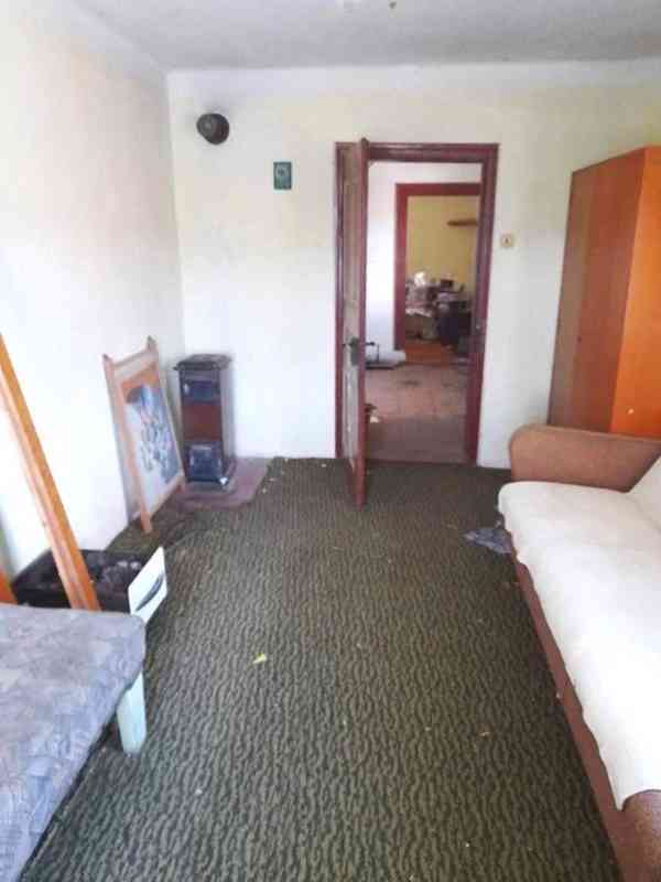 Prodej rodinného domu se dvěma zahradami a stodolou-Zubrnice - foto 15