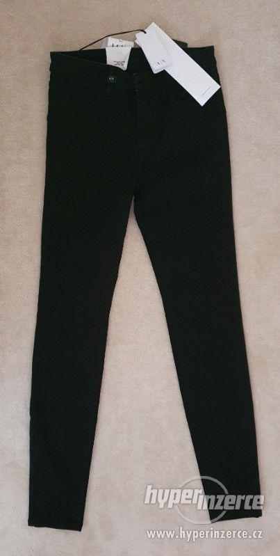 Černé džíny AX s vysokým pasem - foto 2