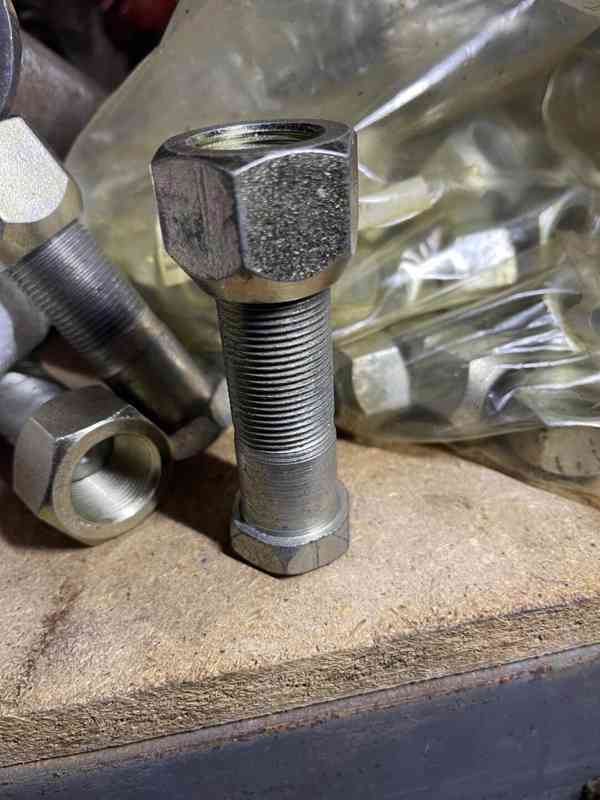 Originální ráfky na traktor Belarus, traktorbagr Belorus EO - foto 3