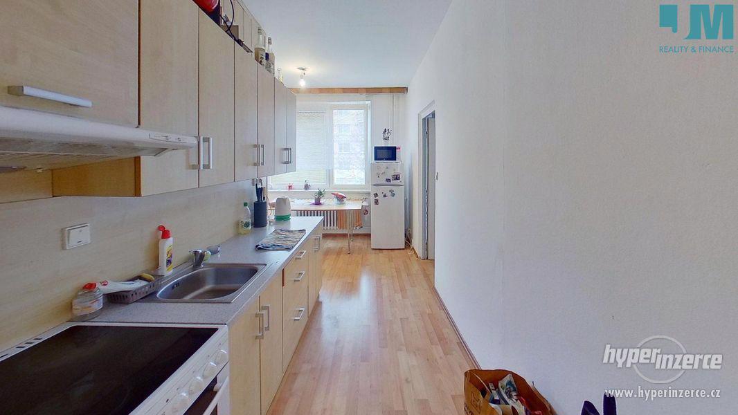 nabízí, pronájem, byty 2+1 Okružní, Třebíč - Borovina - foto 4