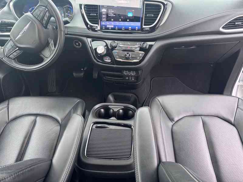 Chrysler Pacifica 3,6 Hybrid RU Radar S type 2022 - foto 13