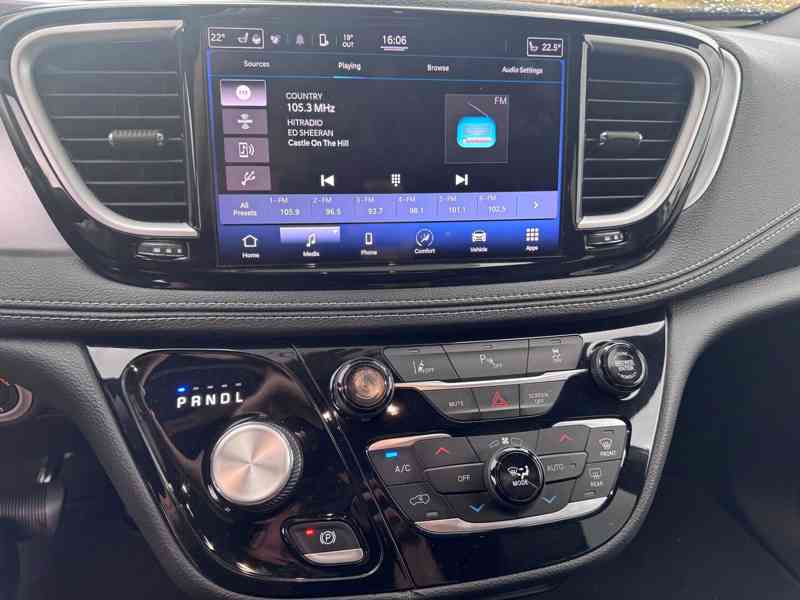 Chrysler Pacifica 3,6 Hybrid RU Radar S type 2022 - foto 19