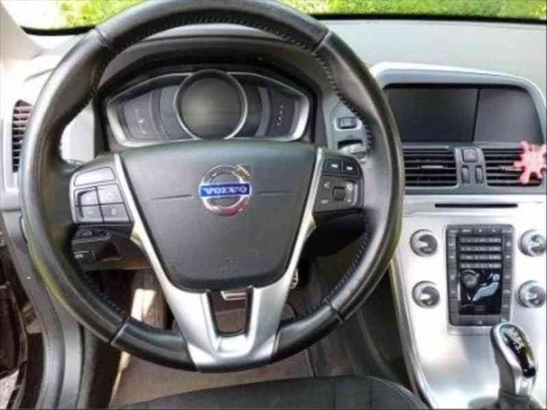 Volvo XC60 4 wd - foto 3