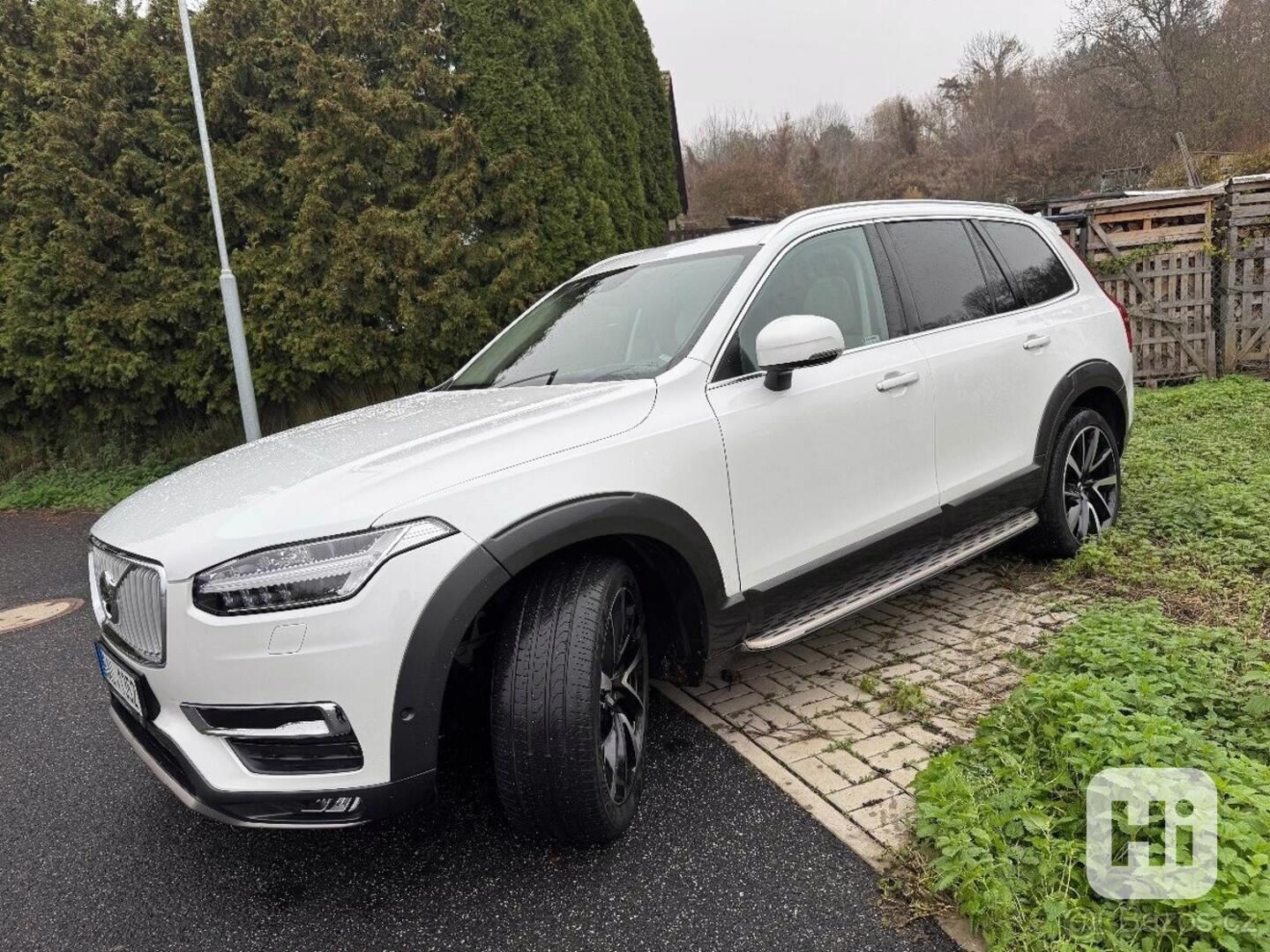 Volvo XC90 2018 - foto 1