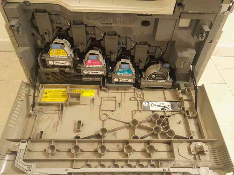 Barevná A3 kopírka Canon iRA C2225i  - foto 13