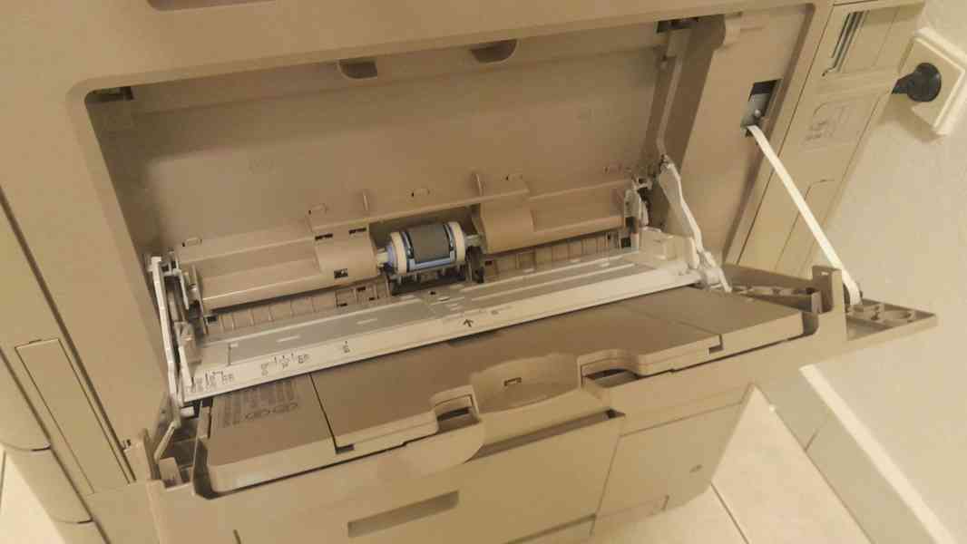 Barevná A3 kopírka Canon iRA C2225i  - foto 8