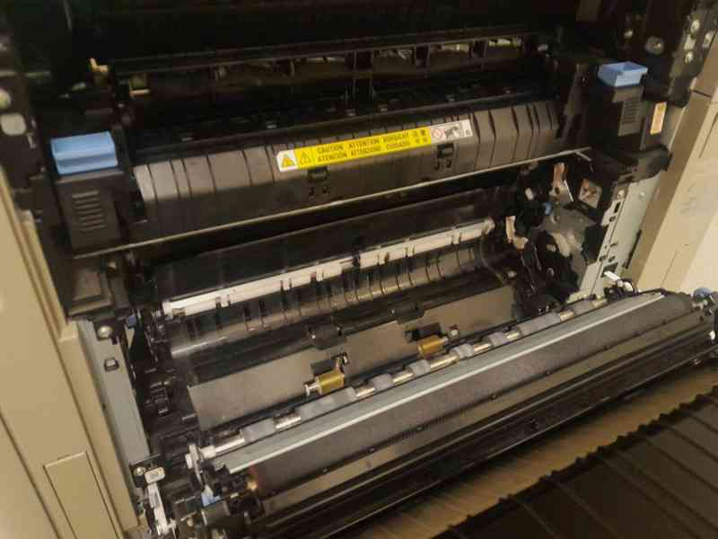 Barevná A3 kopírka Canon iRA C2225i  - foto 15