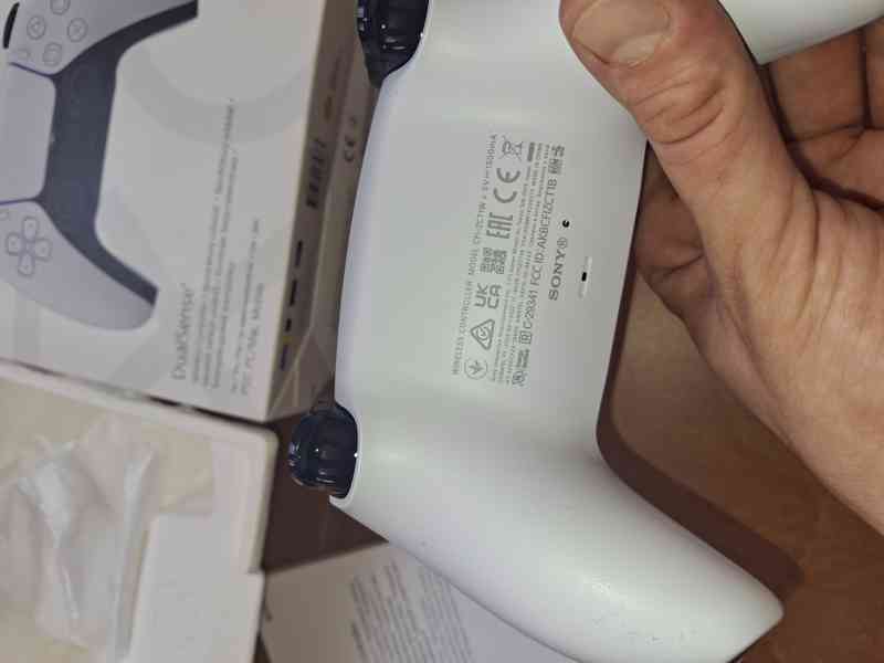 DualSense PS5 - foto 4