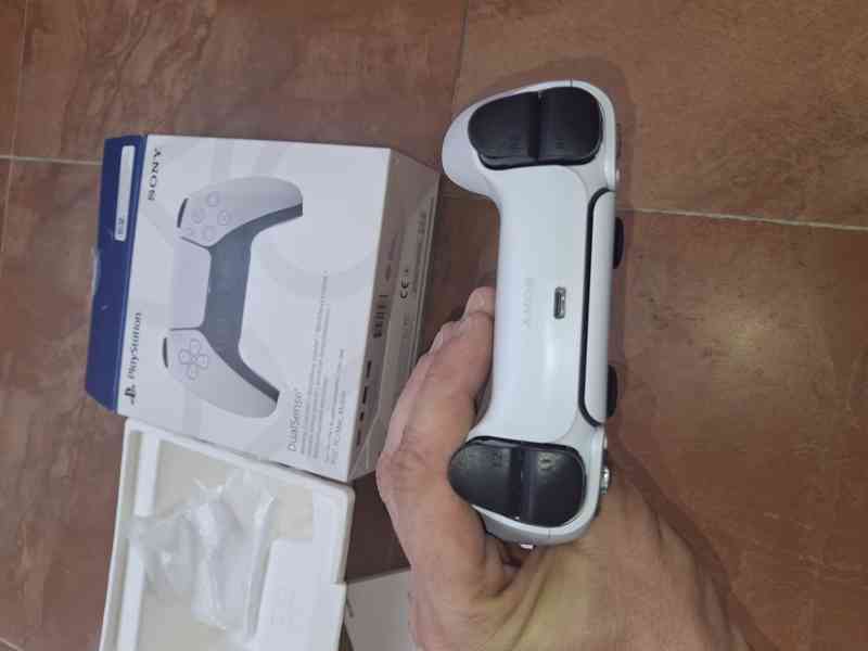 DualSense PS5 - foto 3