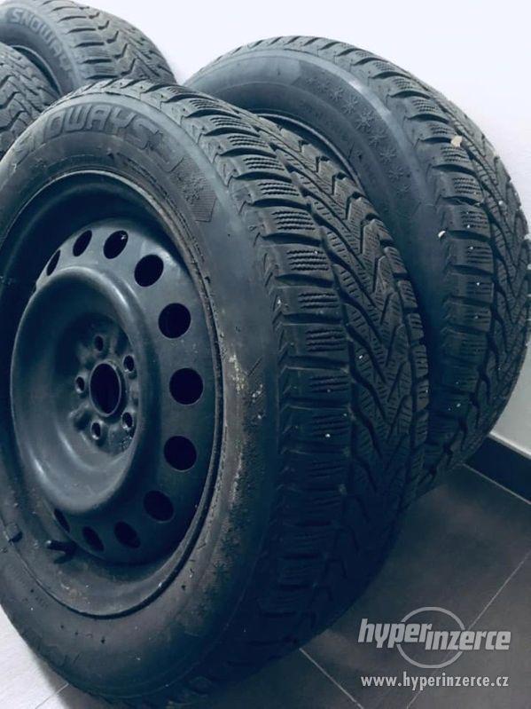 AKCE! Zimní pneu komplet Lassa Snoways 3, 205/55 R16 - foto 3