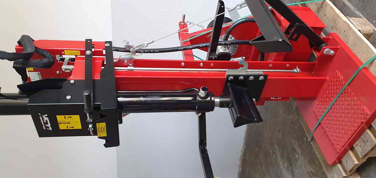 Dcsk profi tech - AGRI 18t PTO - foto 4