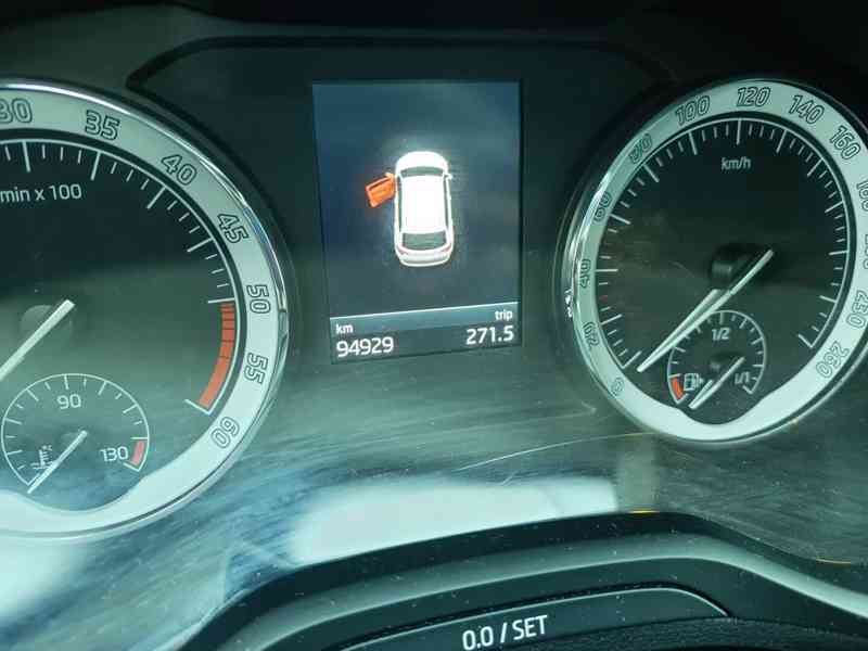 Škoda Karoq 2.0 TDI DSG 4x4 STYLE - foto 7