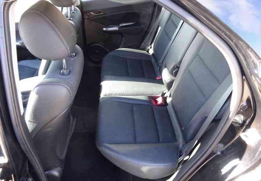 Honda Civic 1.4i r.v.2009 (78 kw) stk:10/2026 - foto 16