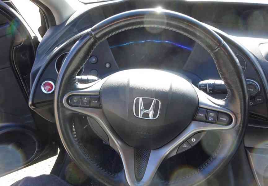 Honda Civic 1.4i r.v.2009 (78 kw) stk:10/2026 - foto 8