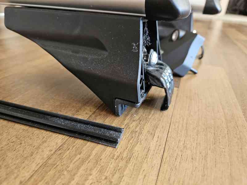 Příčný střešní nosič MENABO TIGER - foto 2