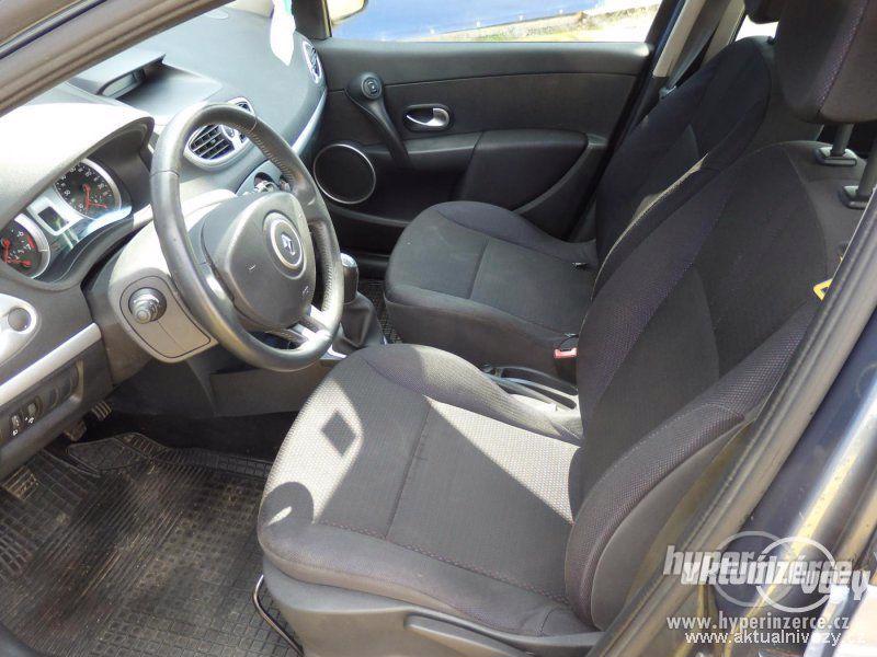 Renault Clio 1.4, benzín, rok 2006, el. okna, STK, centrál - foto 6