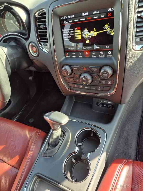 Dodge Durango 6,4   SRT 392 AWD 4x4, 6.4l V8 - foto 11