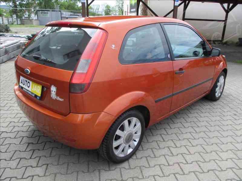 Ford Fiesta 1,4 16V - foto 4