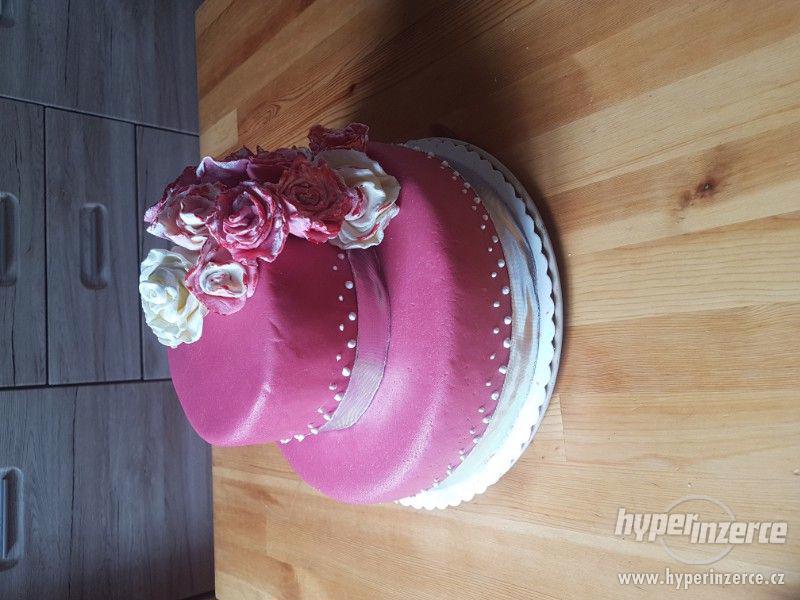 Pečení dortů,vánoční cukroví,svatební cukroví - foto 13