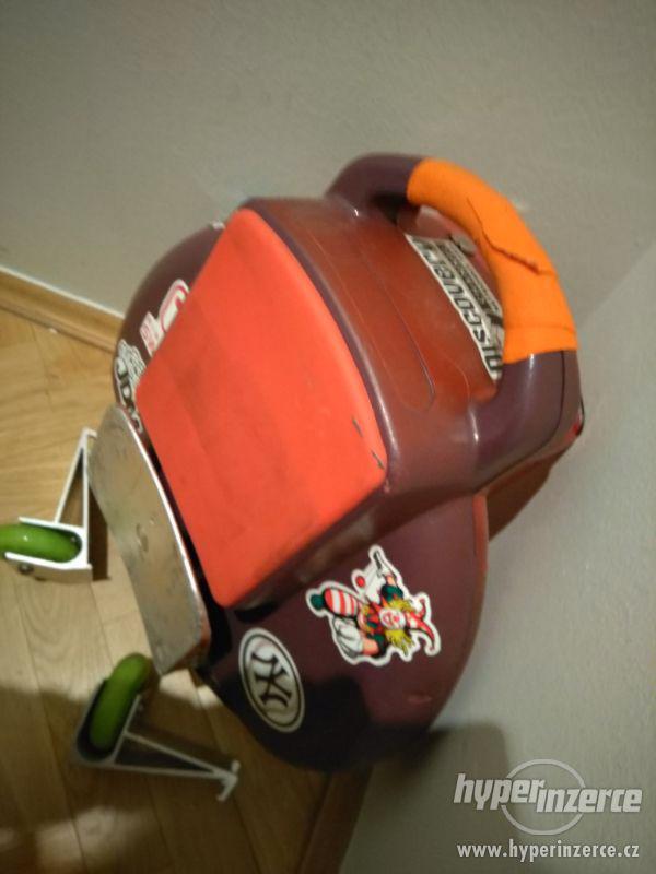 Gyroskopická jednokolka (airwheel, freewheel,...) - foto 1