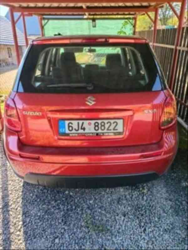 Suzuki SX4 1,5 - foto 7