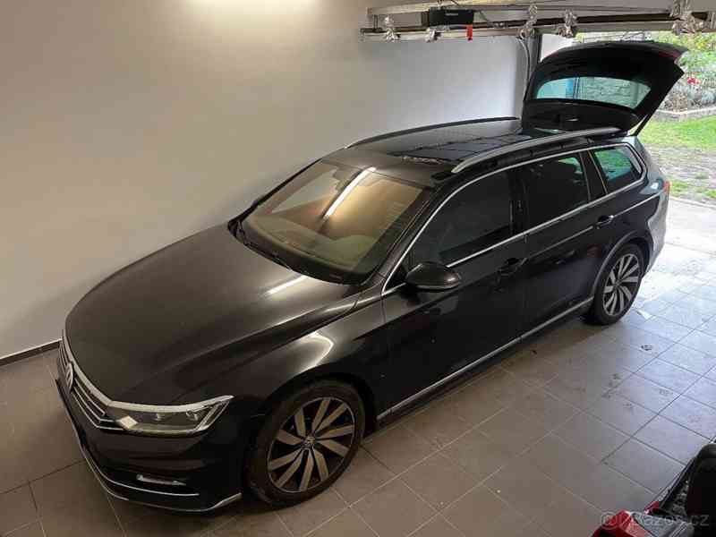 Volkswagen Passat 2,0   l TDI 176kw AT - foto 1