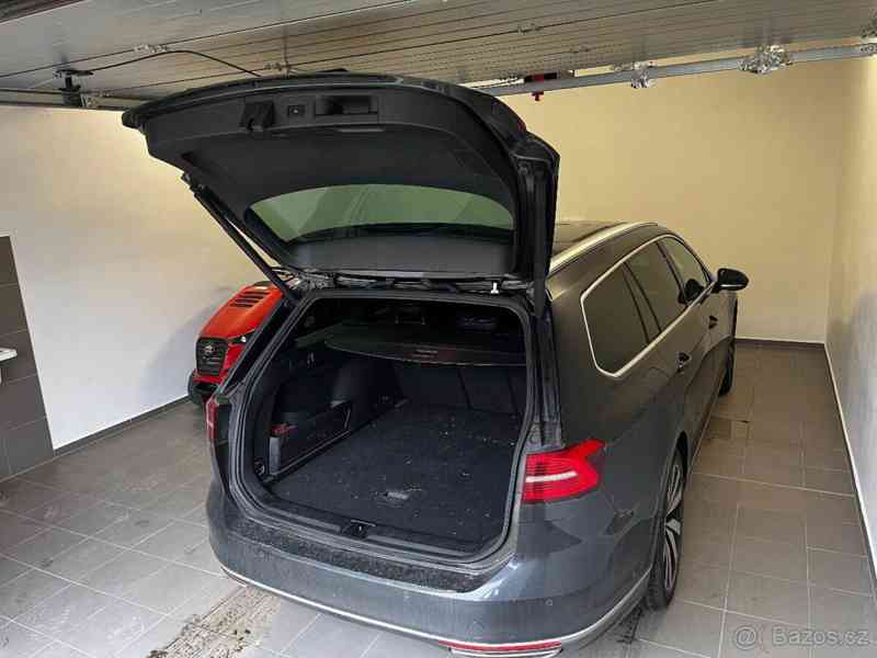 Volkswagen Passat 2,0   l TDI 176kw AT - foto 5