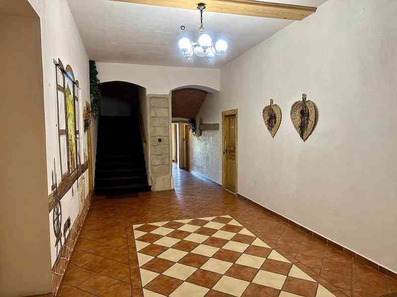  Pronajmu byt 2+kk, 60 m2, obec KNĚŽNICE 5 km od Jičína  - foto 17