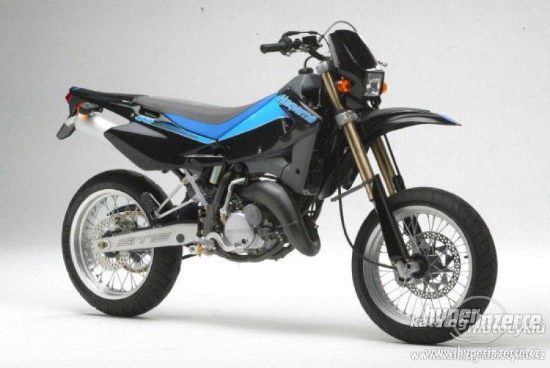 Husqvarna 125 SM - foto 2
