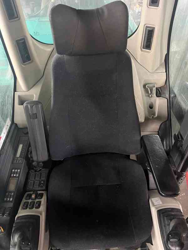 Kobelco SK210NLC-10 - foto 16