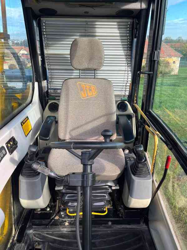 Kolové rypadlo JCB JS160W (Možnost leasingu) - foto 8