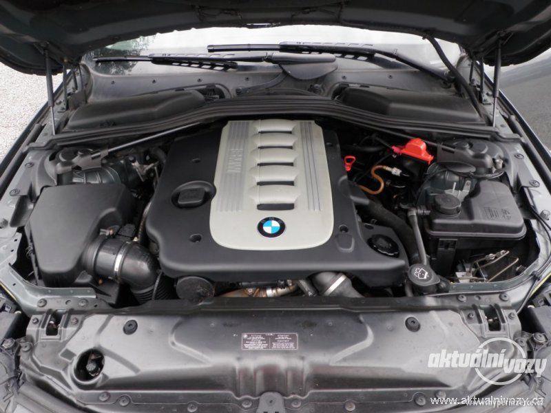 BMW Řada 5 3.0, nafta, automat, vyrobeno 2004, kůže - foto 13