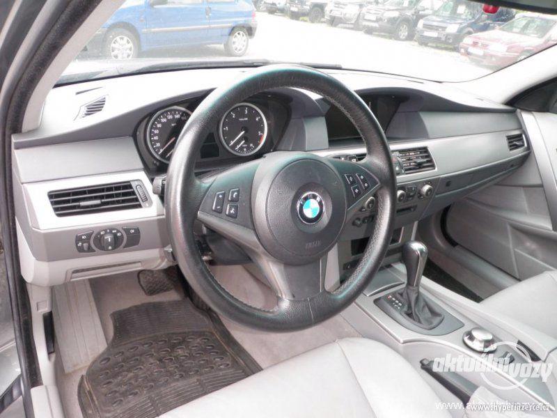 BMW Řada 5 3.0, nafta, automat, vyrobeno 2004, kůže - foto 25