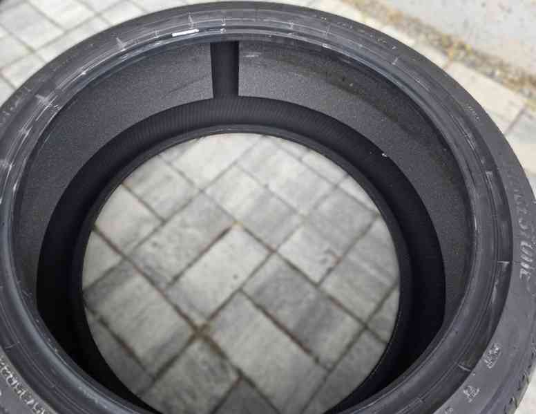 Použité letní pneu Bridgestone o rozměru 285/35/22 106Y - foto 3
