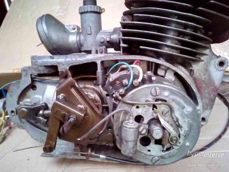 Motor JAWA 175 - foto 12