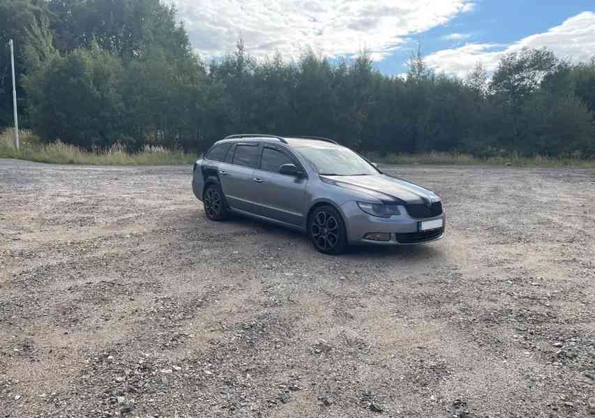 Škoda Superb combi 3T5 - foto 7