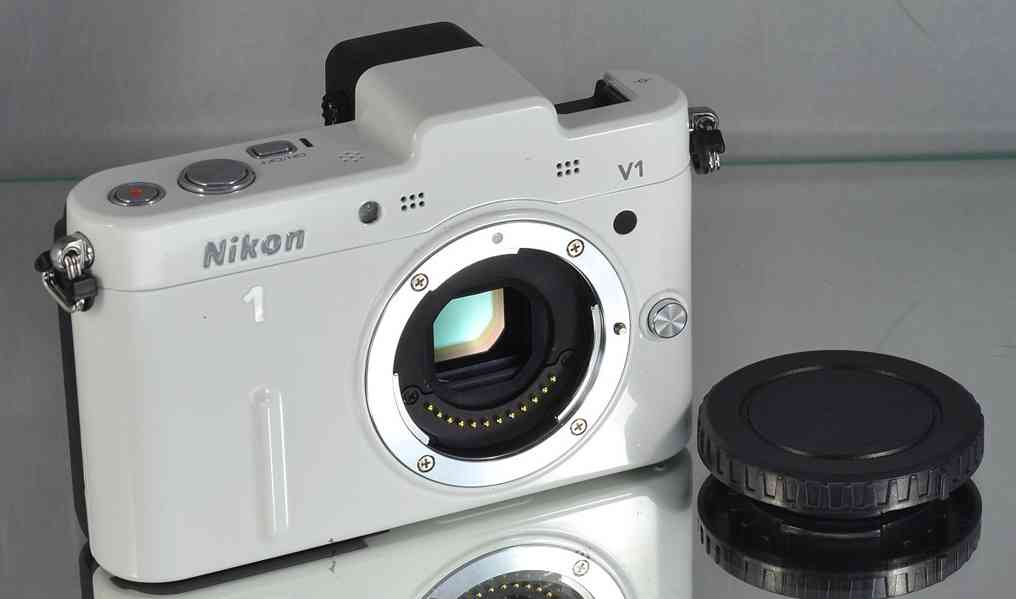 Nikon 1 V1 **10,1Mpx CX CMOS*Full-HDV*900 Exp. - foto 3