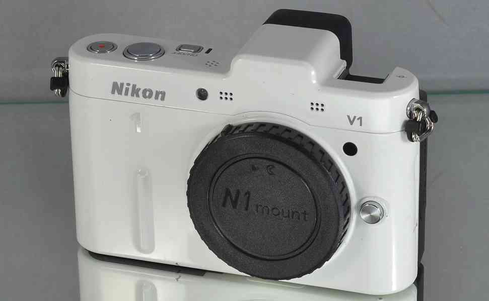 Nikon 1 V1 **10,1Mpx CX CMOS*Full-HDV*900 Exp. - foto 4