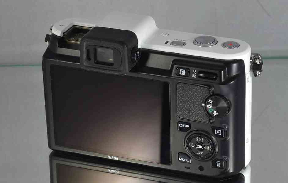 Nikon 1 V1 **10,1Mpx CX CMOS*Full-HDV*900 Exp. - foto 6