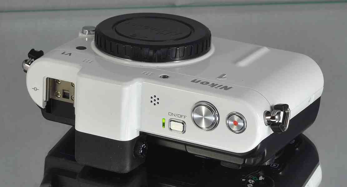 Nikon 1 V1 **10,1Mpx CX CMOS*Full-HDV*900 Exp. - foto 5
