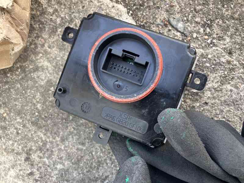 ridici jednotka pro LED denni sviceni 4G0907697F - foto 2