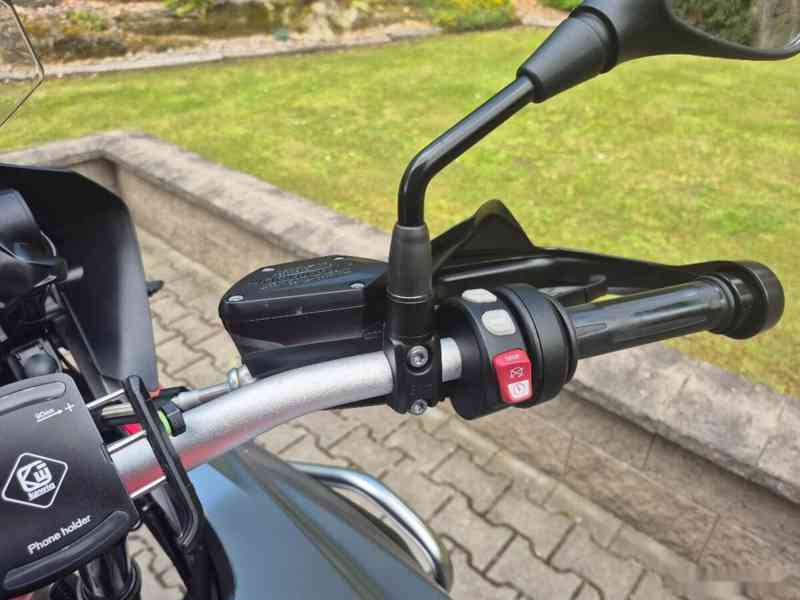 BMW R 1200 GS LC - SUPER STAV + VÝBAVA 219.900,- Kč - foto 8
