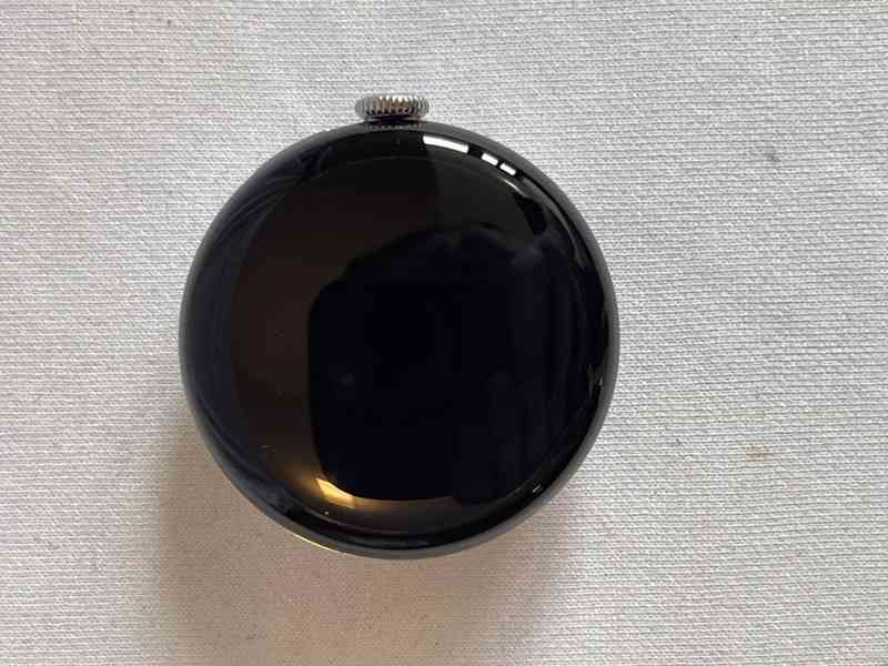 Google Pixel Watch 4 41mm - nenabíjí se - foto 3