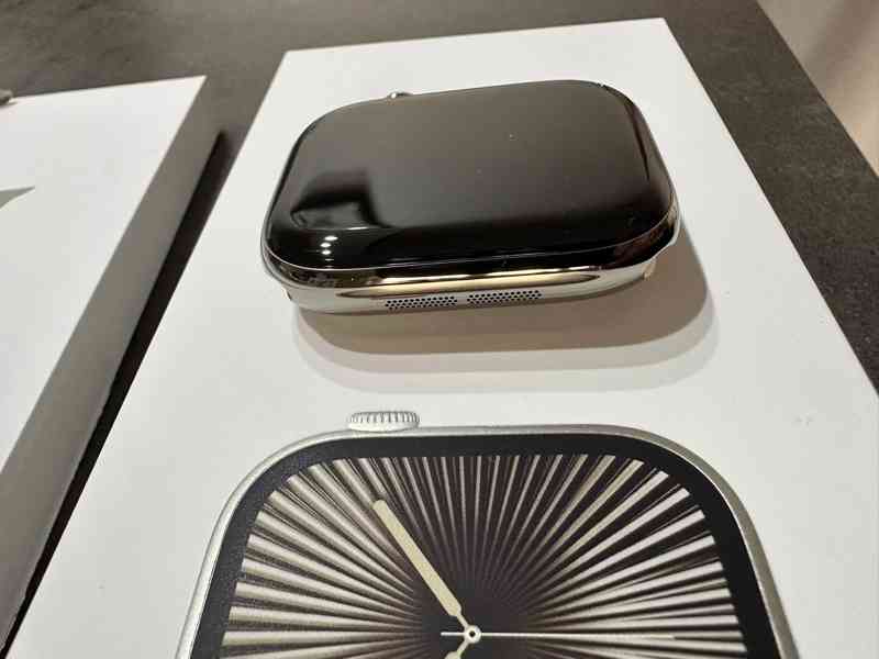 Prodám Apple Watch Series 10 Cellular - foto 3