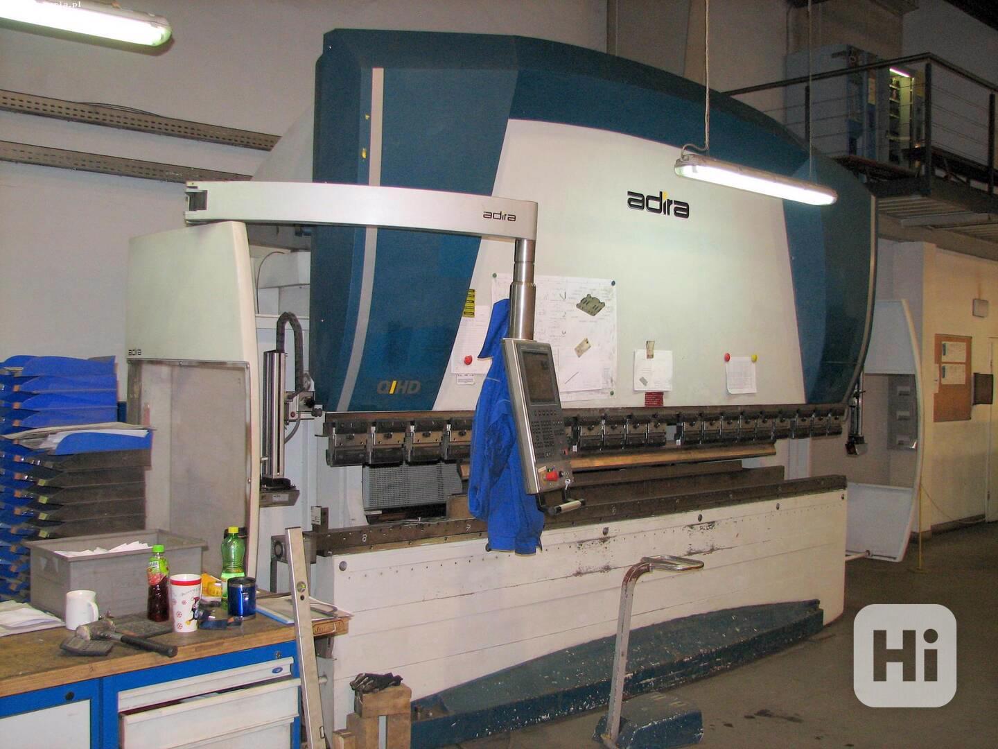 CNC hydraulický ohraňovací lis ADIRA QIHD-32040 PLS - foto 1
