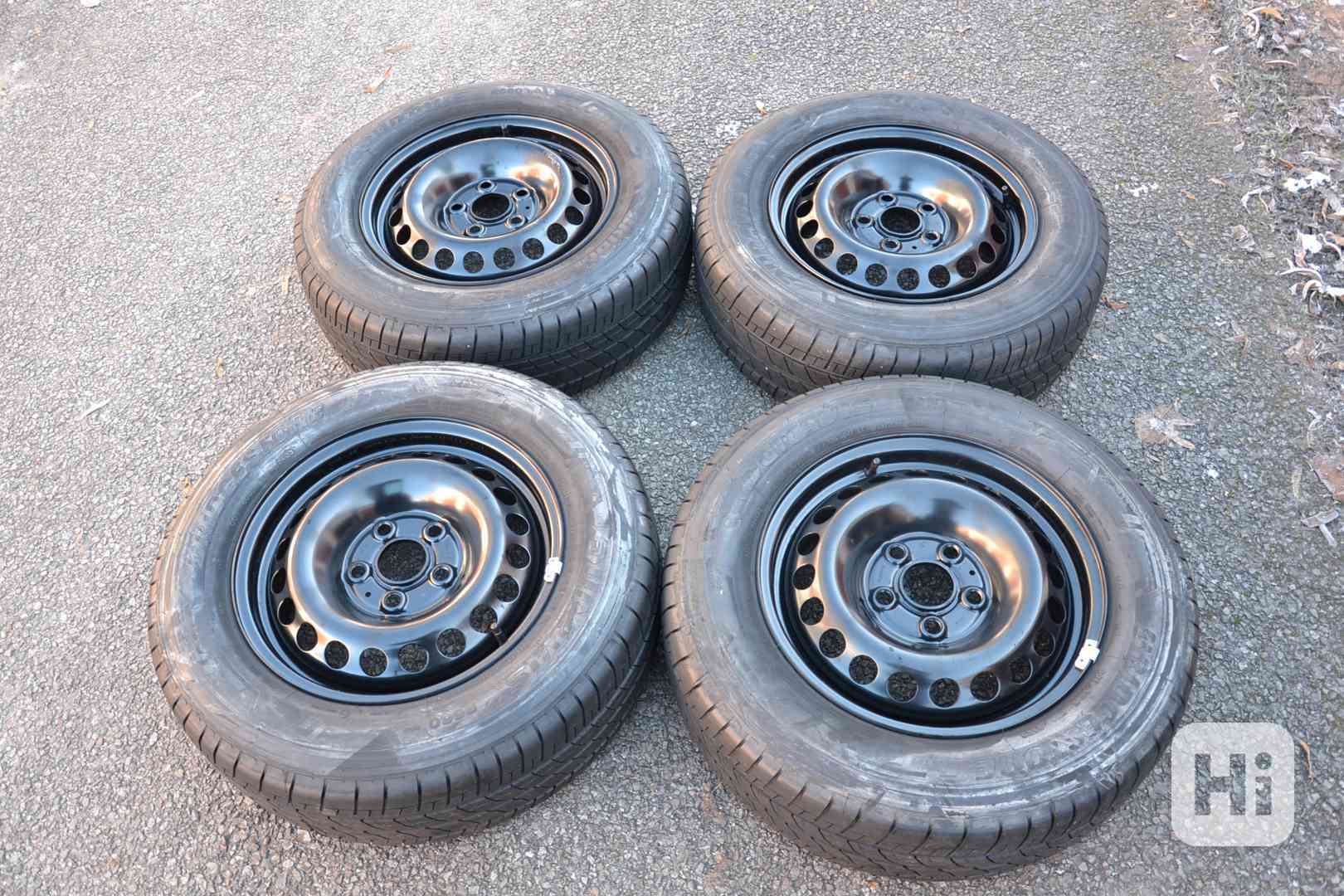 VW T5,T6(6.1) - Sada NOVÝCH letních kol 215/65R16C - foto 1