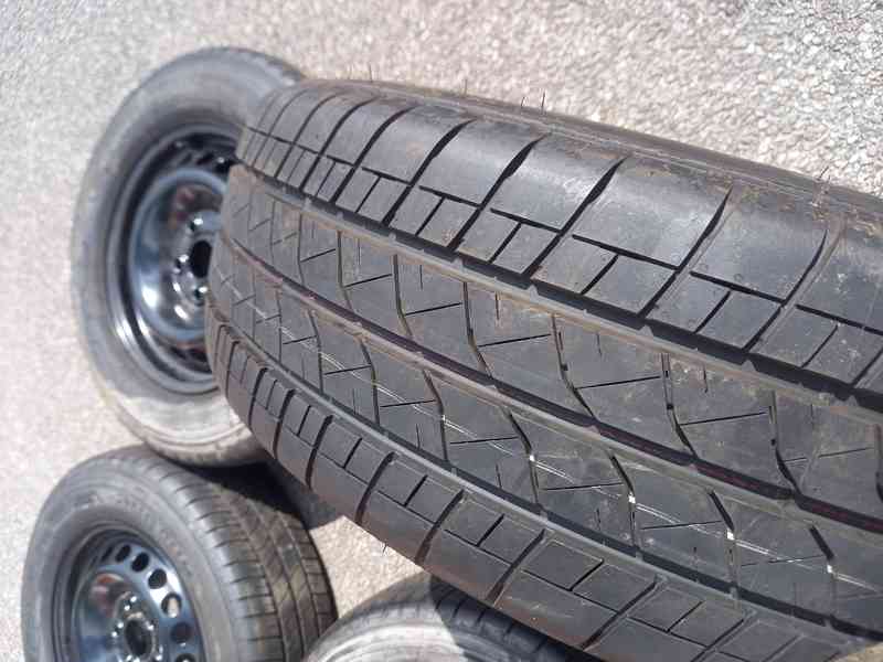 VW T5,T6(6.1) - Sada NOVÝCH letních kol 215/65R16C - foto 10